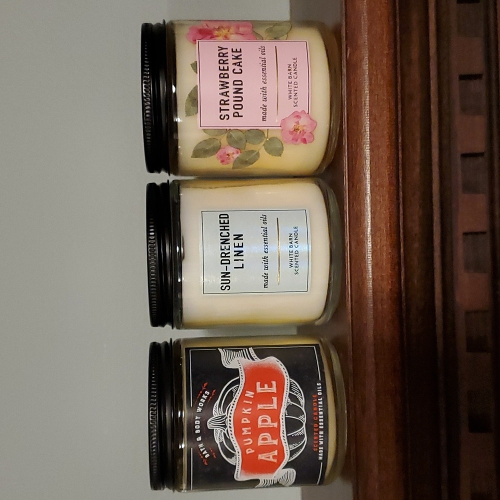 Single wick new candles 7oz each